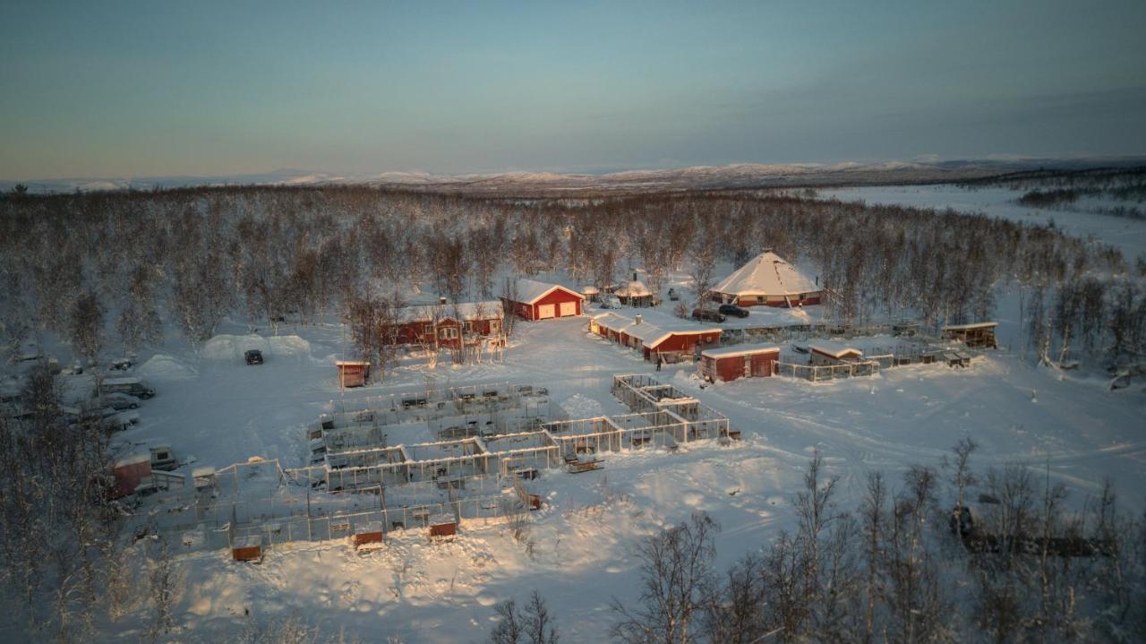 Husky Lodge Hostel Кируна Экстерьер фото